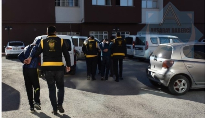Aksaray Polisi Uyuşturucu Taciri 3 Kişiyi Yakaladı 
