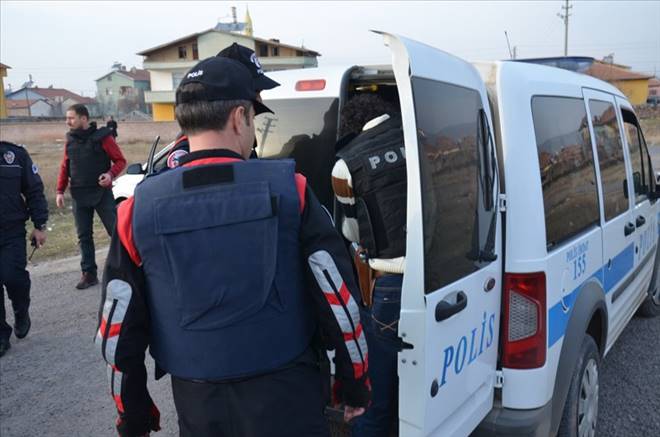 Polis tatbikat yaptı