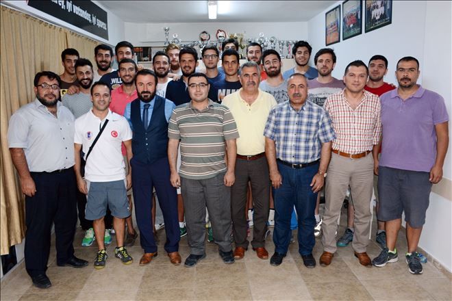 Aksaray Belediye Spor Kulübü Basketbol Takımında Toplu İmza Töreni