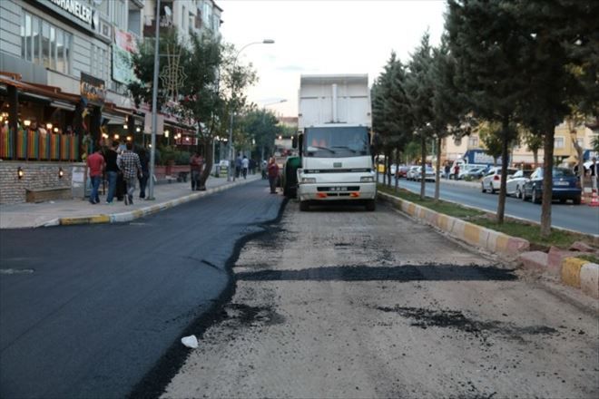 Yolu Asfaltlanan Cadde Pırıl Pırıl Oldu