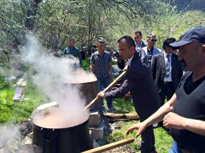 Karacaer Baharın Bereketiyle MHPnin Bereketi Birlikte Geliyor