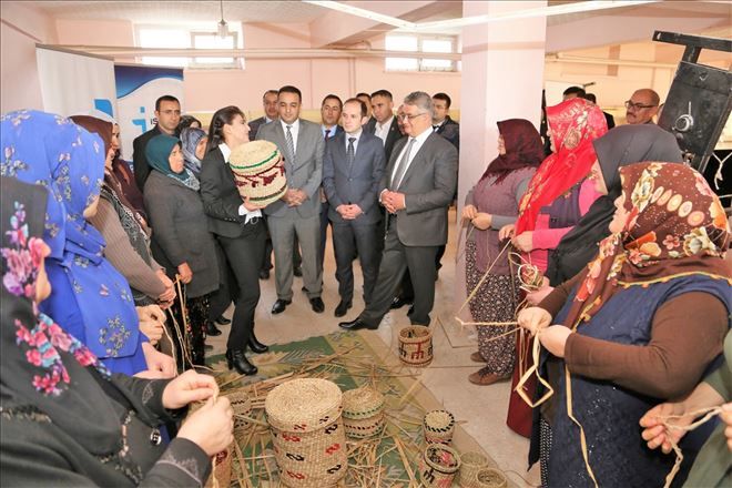 Vali Aykut Pekmez Gülağaç İlçesini ziyaret etti