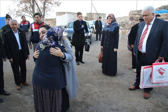 Yeşim Pekmez: ?Şehit ailelerimize kapımız ve gönlümüz her zaman açık, her an yanınızdayız?