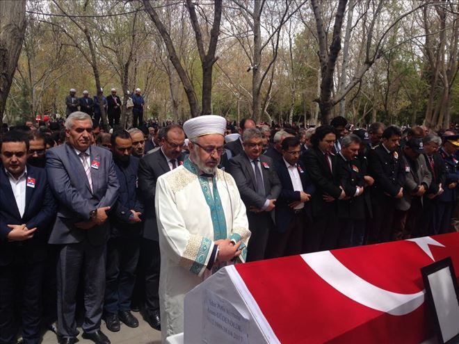 Şehidimiz son yolculuğuna uğurlandı.