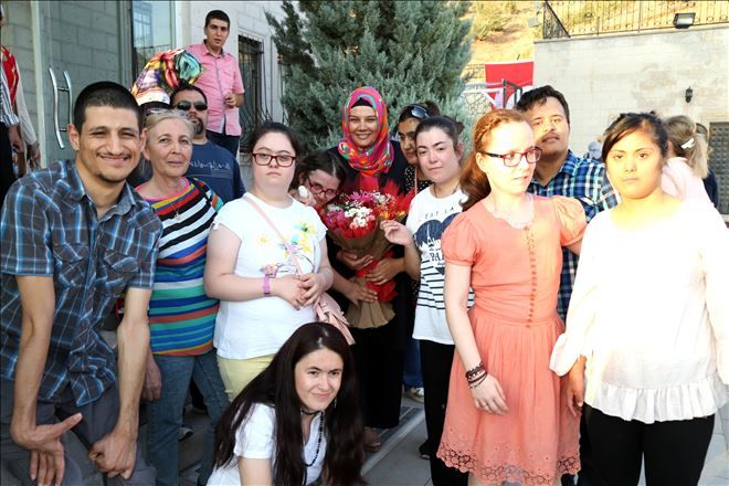 Özel Çocuklara Yönelik Anlamlı Bir Program Düzenlendi