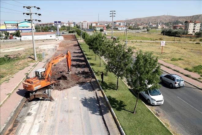 Hürriyet mahallesinde altyapı ve üst yapı çalışmaları