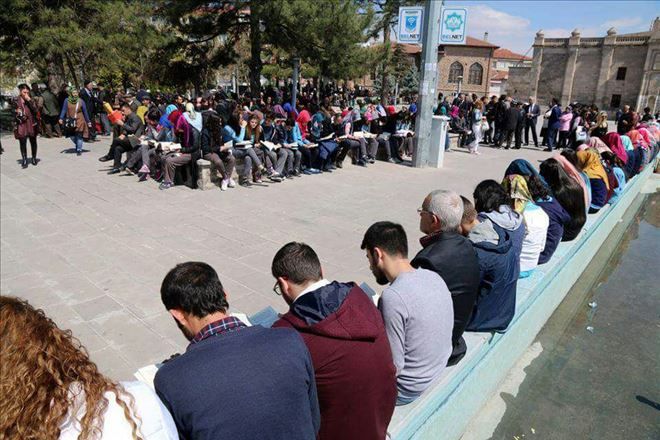 Aksaray İl Halk Kütüphanesinde en çok ?böğürtlen kışı? romanı  okundu.