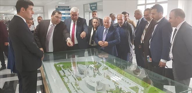 MHP Aksaray Teşkilatı ve Milletvekili Ramazan Kaşlı´dan Hastaneye Ziyaret