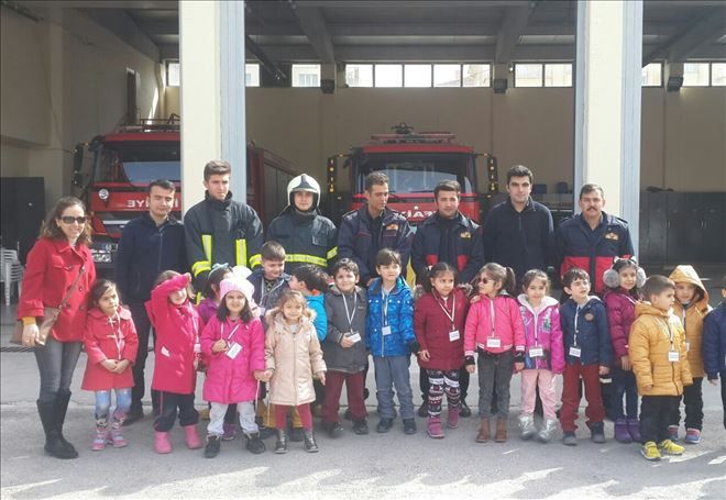 İtfaiyeden Öğrencilere Yangın Tatbikatı