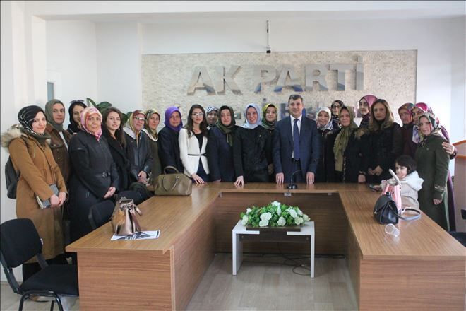 Av. Fatma benli Ak Parti teşkilat mensupları ile bir araya geldi