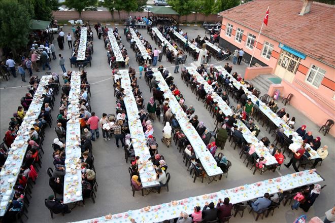 İlk İftar, Çiftlik Mahallesi Sakinleriyle Gerçekleştirildi