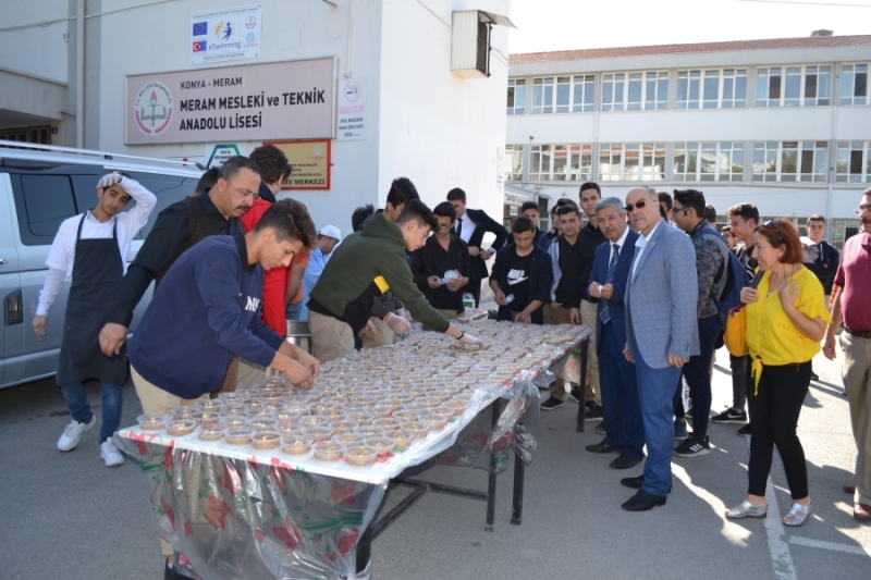   Mezunlar Derneği, Öğrencileri Unutmadı