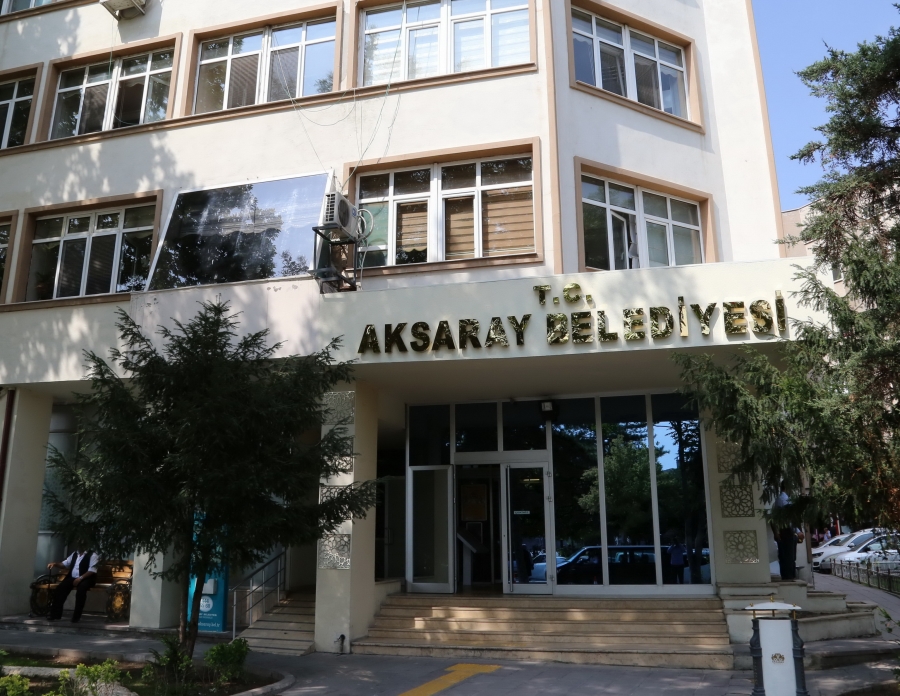 Aksaray Belediyesi Kiracılarının Borçlarını Erteledi, Toplu Taşımaya Destek Verdi