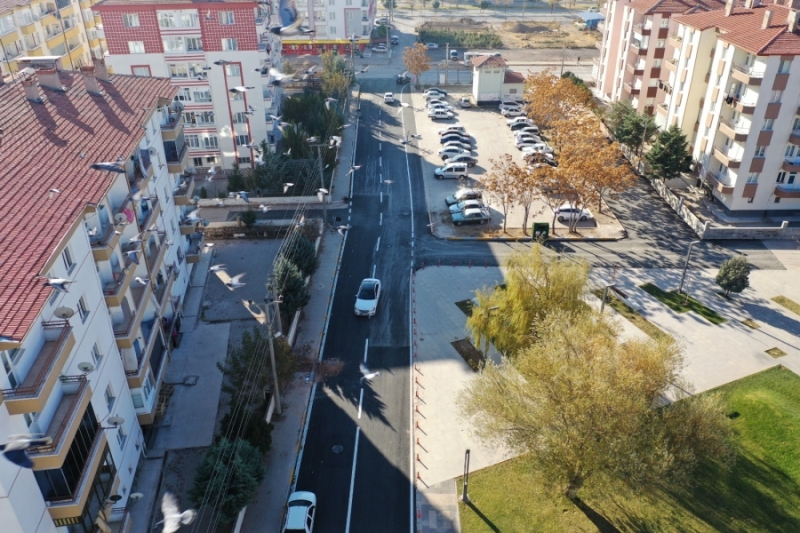 Aksaray belediyesi 2021 yılında 160 bin ton asfalt serimi yaptı