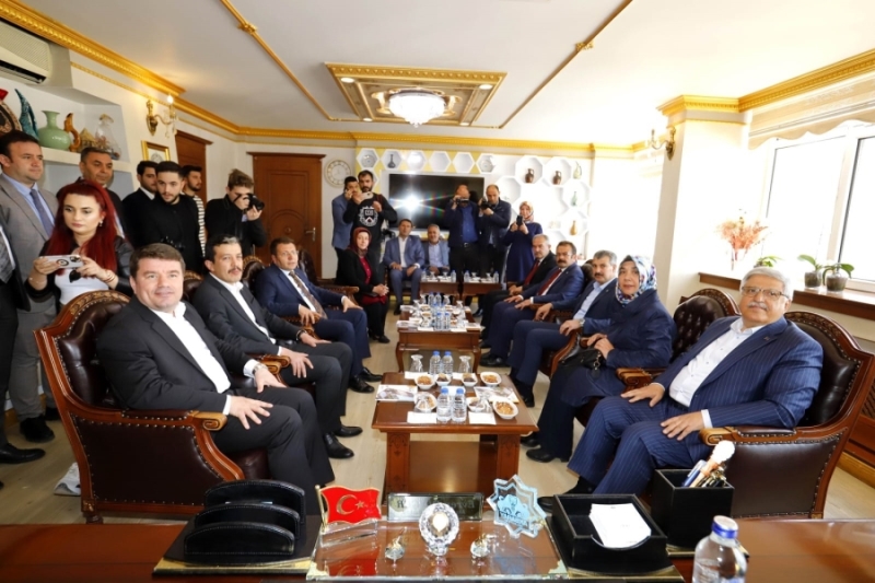 Ak Parti Genel Başkan Yardımcısı Vedat Demiröz Aksaray Belediyesi