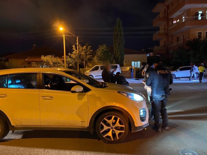 Aksaray Polisi Yaptığı Operasyonlarda 32 kişiyi yakaladı 