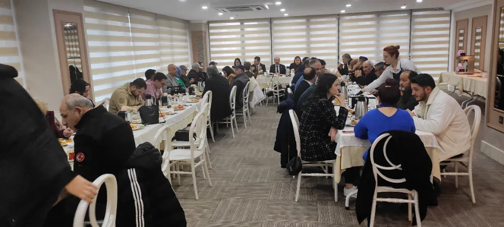 Aksaray CHP İl Başkanlığı Gazeteciler Günü Dolayısıyla Kahvaltı Programı Düzenledi