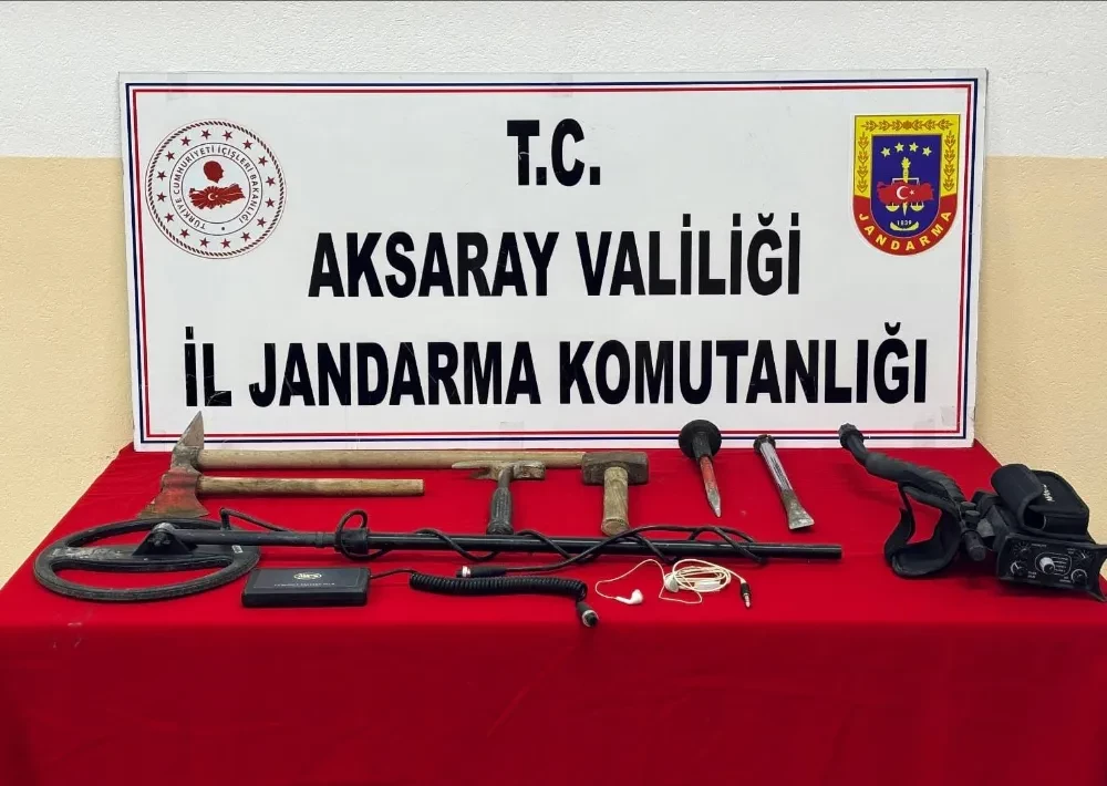  Aksaray’ın Gülağaç İlçesinde Kaçak Kazı Yapan 2 Kişi Suçüstü Yakalandı