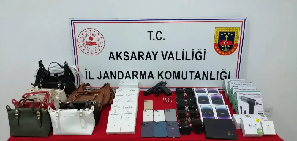 Aksaray da Gümrük Kaçağı Elektronik Cihazlar Ele Geçirildi 1 Kişi Gözaltına Alındı 