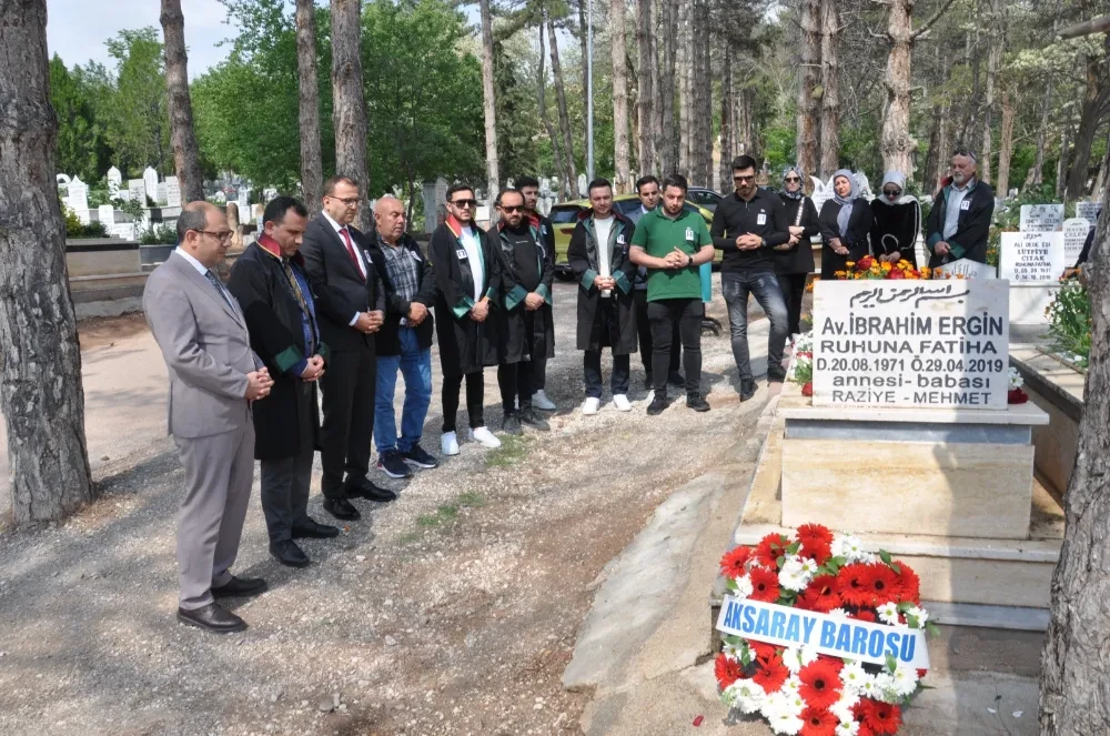 Av. İbrahim Ergin Ölümünün 5.Yılında Mezarı Başında Anıldı 