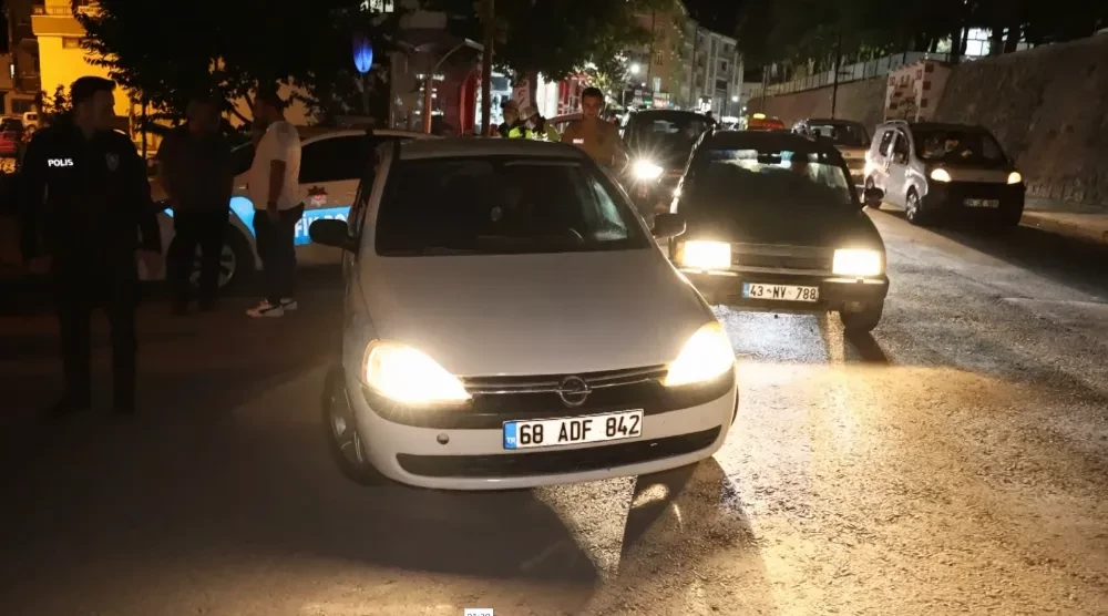 Aksaray da Polis Alkollü Sürücüye 19 Bin 417 TL Para Cezası Kesti 