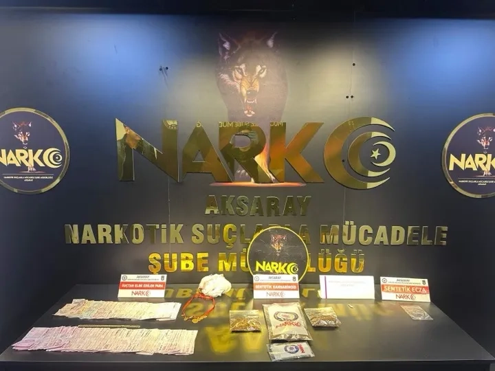 Aksaray’da Narkotik Operasyonu: 1,8 Kilo Uyuşturucu Ele Geçirildi, 15 Şüpheli Tutuklandı