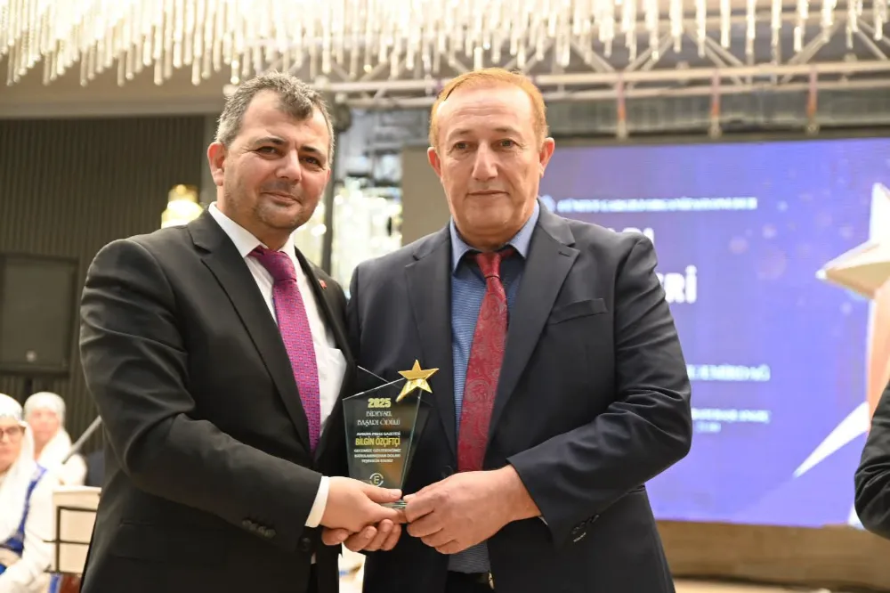  40 BAŞARILI EMİRDAĞLIYA MEMLEKETLERİNDE VERİLEN ÖDÜLLE MEMLEKET SEVGİSİ TAÇLANDIRILDI