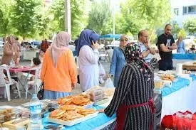 Aksaray Hanımeli Pazarı