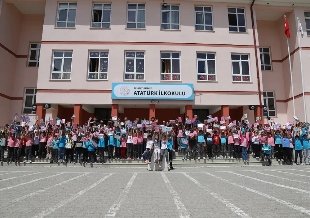 ASÜ Öğrencilerinden İlkokula Akıl ve Zeka Oyunları Atölyesi