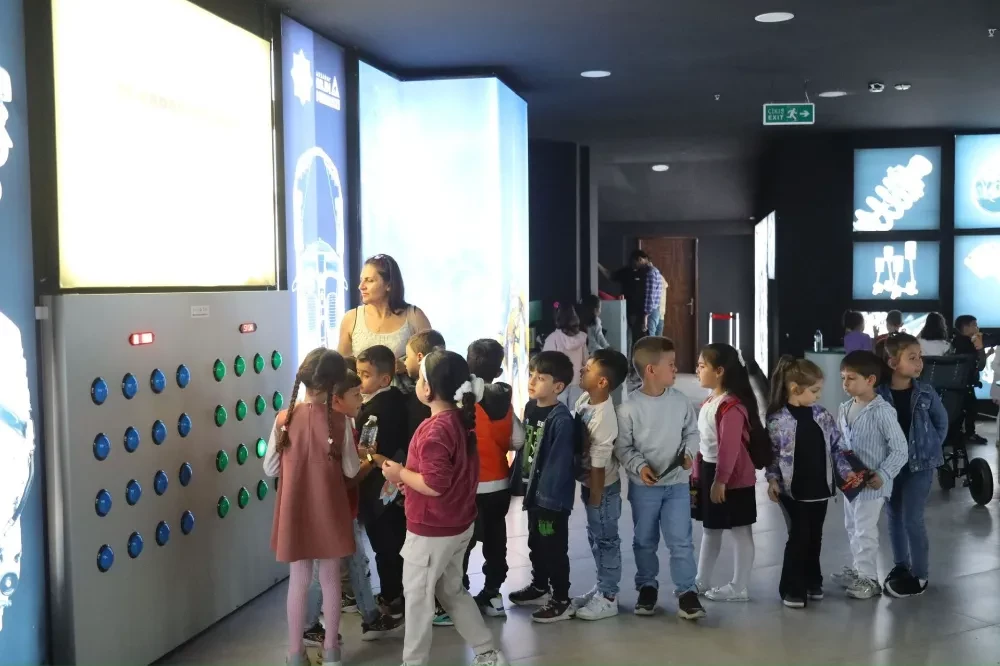 Aksaray Bilim Merkezi’nden Gençlere Bilim ve Teknoloji Dolu Bir Deneyim