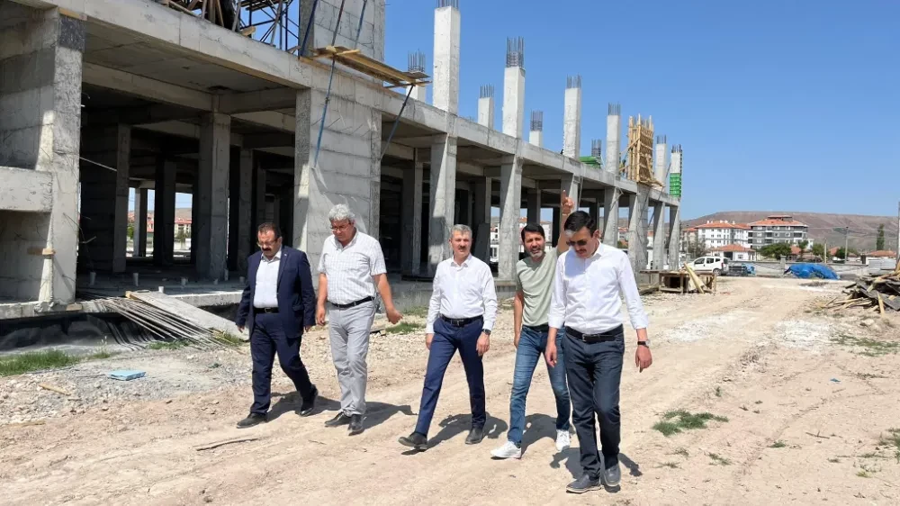 Yeni okul binası sanayiye nitelikli iş gücü, şehir merkezine yeşil alan kazandıracak