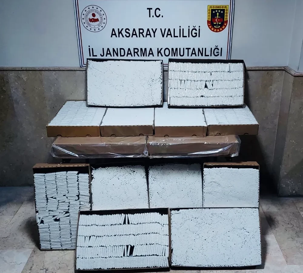 Aksaray’da Yolcu Otobüsünde 87 Bin Dolu Makaron Ele Geçirildi