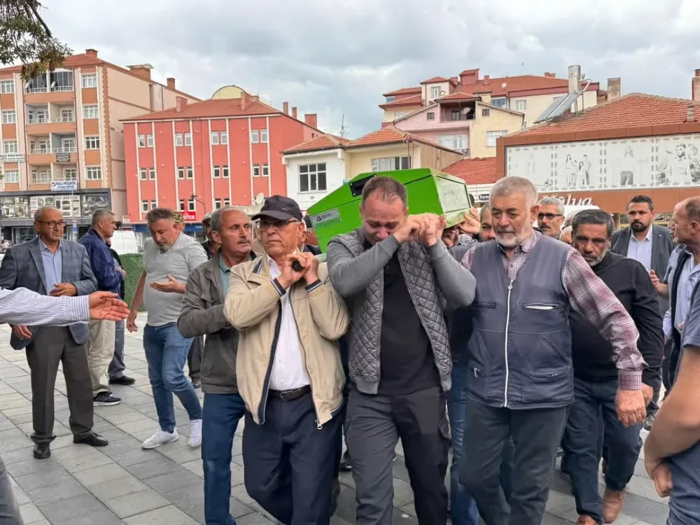 Aksaray Ortaköy’de Bıçaklı Saldırı Sonucu Hayatını Kaybeden Memur Son Yolculuğuna Uğurlandı
