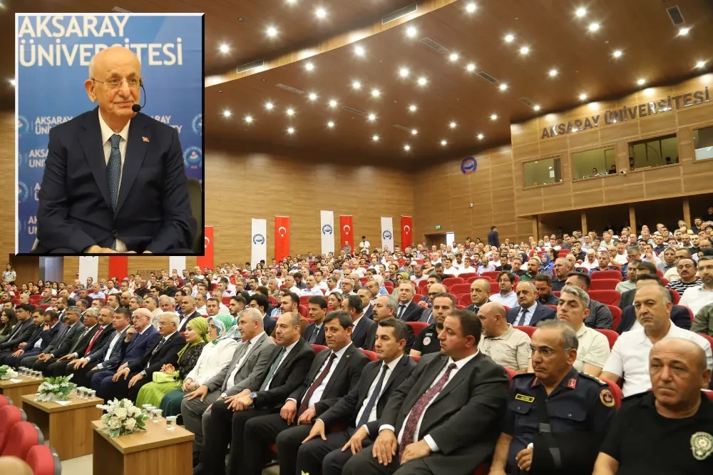 ASÜ’de 15 Temmuz Ruhu Canlı Tutuldu: İsmail Kahraman “Bu bir işgal girişimiydi”