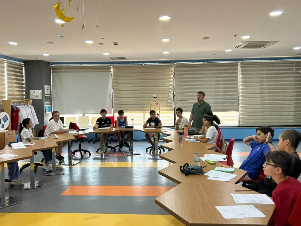 Aksaray Belediyesi’nden Geleceğin Bilim İnsanlarına Destek: TÜBİTAK Yaz Akademisi Başladı