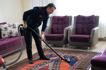 AKSARAY BELEDİYESİ’NDEN RAMAZAN’DA 266 AİLEYE EVDE TEMİZLİK VE BAKIM DESTEĞİ