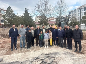 BAŞKAN AKTÜRK’TEN AKSARAY’A SAĞLIK MÜJDESİ İKİ YENİ TESİS İÇİN İMZALAR ATILDI