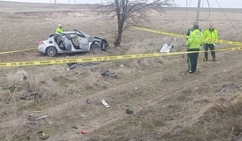 AKSARAY’DA KATLİAM GİBİ KAZA: ANNE VE BABA HAYATINI KAYBETTİ, 4 ÇOCUK YETİM KALDI