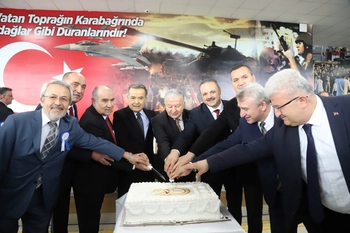 Aksaray Üniversitesinde 20. yıl  coşkusu açılış töreniyle başladı