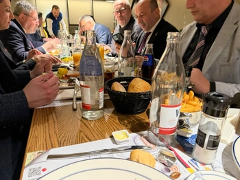 AK PARTİ BELÇIKA TEMSİLCİLİĞİNDEN BİR İLK