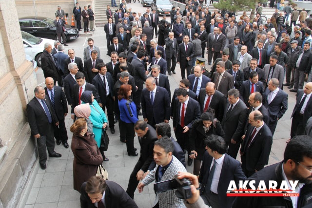 Avrupa Birliği (AB) Bakanı ve Baş müzakereci Mevlüt Çavuşoğlu Aksaray`a geldi