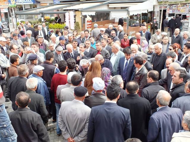 CHP Suriyeli mülteciler için referandum yaptı