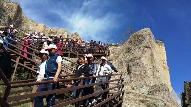 Ihlara Vadisi Güzelder`in öğrencileri ile şenlendi