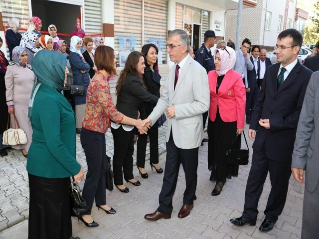 Valimiz Sayın Şeref Ataklı Ortaköy İlçesini ziyaret etti